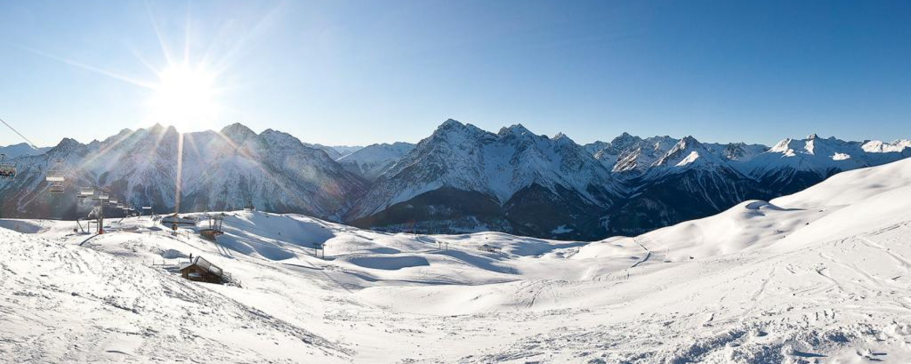 Bergpanorama im Skigebiet Motta Naluns