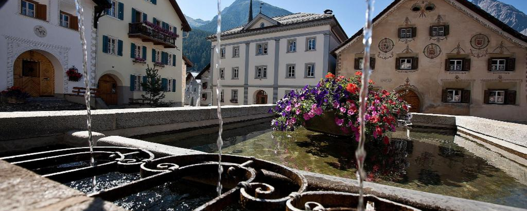 Dorfbrunnen Bügl Grond