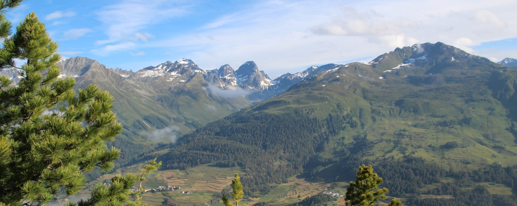 Muot la Sella: Panoramablick Unterengadin