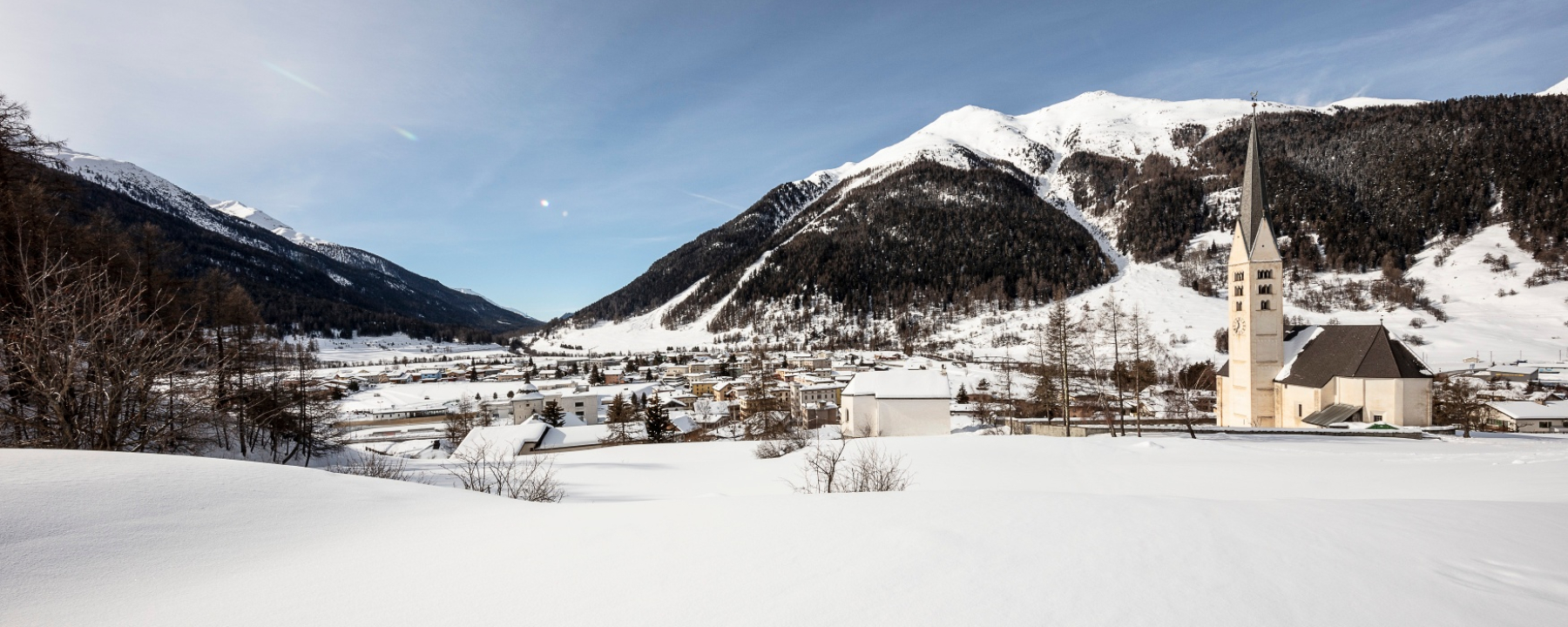 Ausblick aufs Dorf Zernez