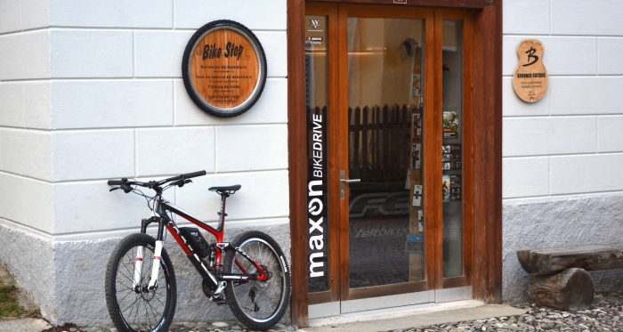 Bike Stop Lavin