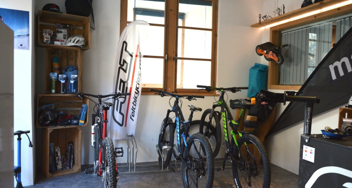 Bike Stop Lavin