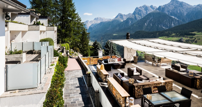 Hotel Paradies Ftan
