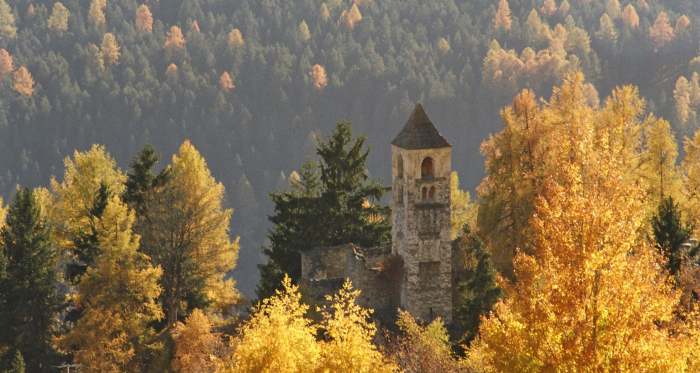 Kirchenruine San Peder