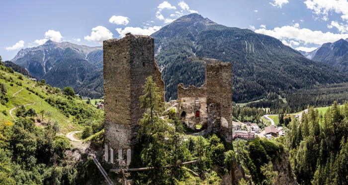 Burgruine Tschanüff