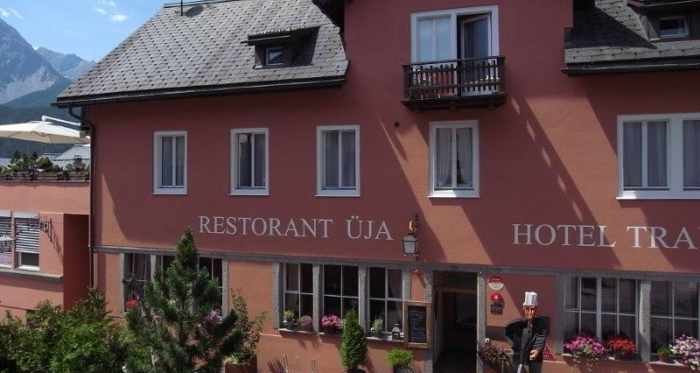 Hotel Traube Scuol Hotel Traube Scuol