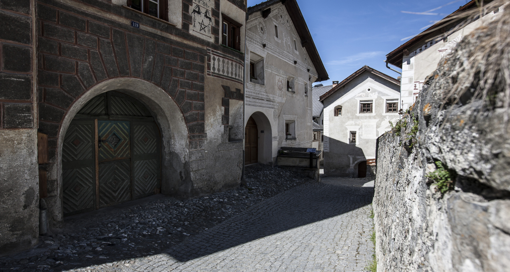 Guarda – Ardez: Wanderung zwischen zwei Engadiner Dörfern (oua_17695315_image) Guarda – Ardez: Wanderung zwischen zwei Engadiner Dörfern (oua_17695315_image)
