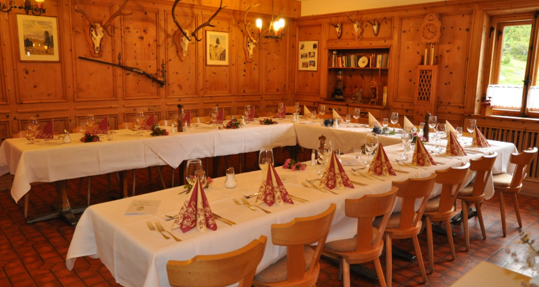 Hotel Süsom Givè (oua_23547638_image) Hotel Süsom Givè (oua_23547638_image)