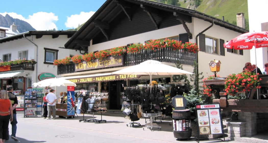 City Shop Engadin (oua_23627417_image) City Shop Engadin (oua_23627417_image)