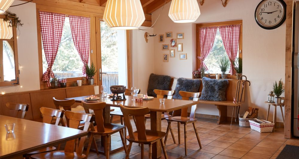 Gurlaina Café / Shop – TCS Camping Scuol (oua_24216887_image)