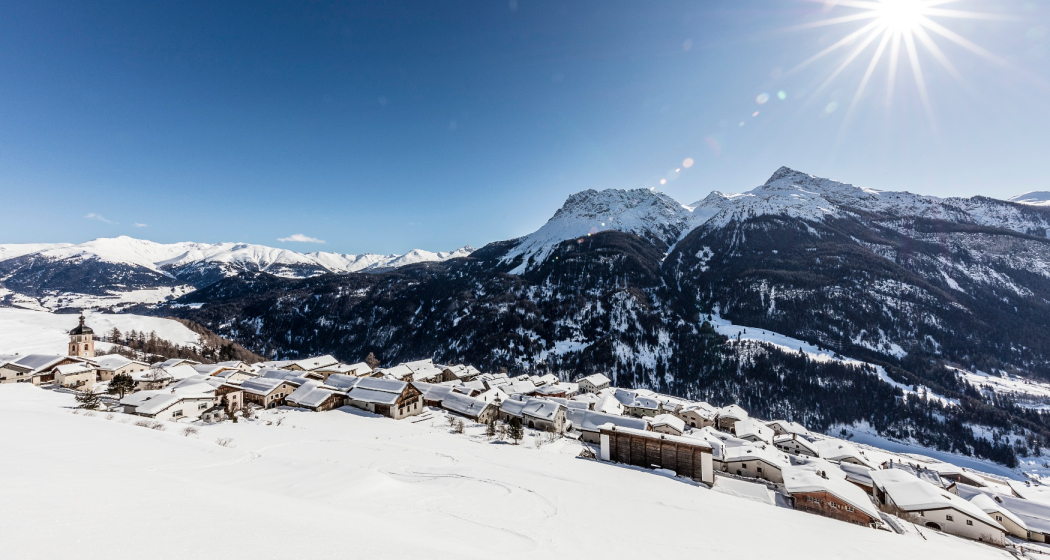 Tschlin – Strada (oua_32258448_image) Tschlin – Strada (oua_32258448_image)