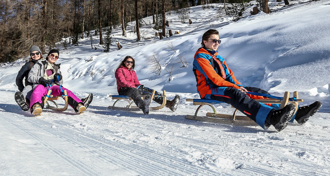 Schlittelspass oberhalb Zernez. Schlittelspass oberhalb Zernez.