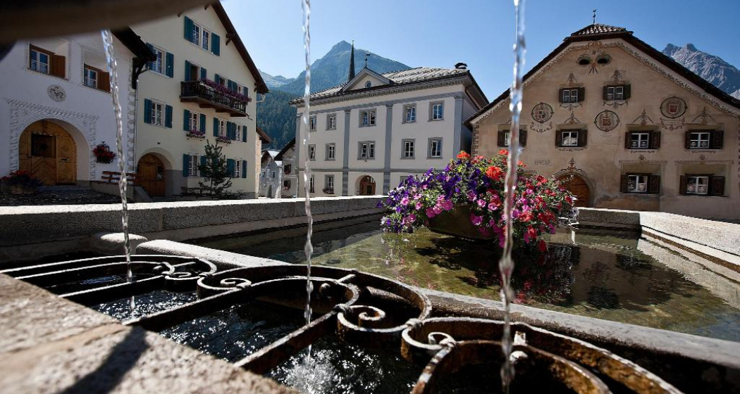 Dorfbrunnen Bügl Grond Dorfbrunnen Bügl Grond
