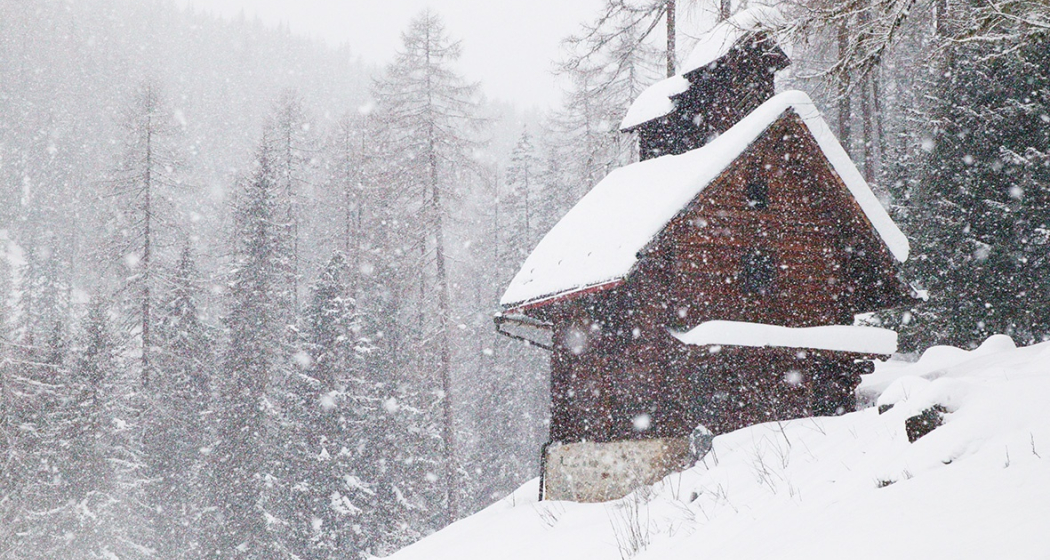 Kapelle Mengelberg im Schneegestöber Kapelle Mengelberg im Schneegestöber