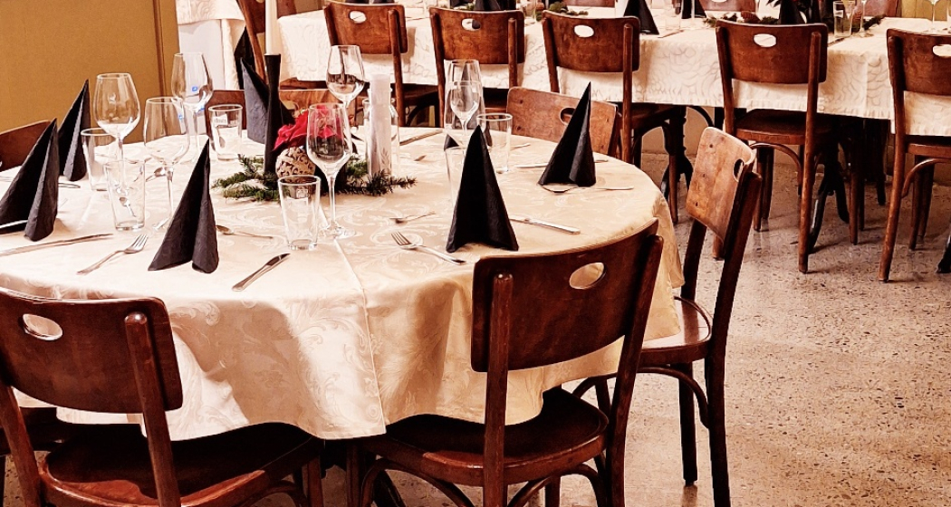 Ustarea Spluga (oua_609312312_image) Ustarea Spluga (oua_609312312_image)