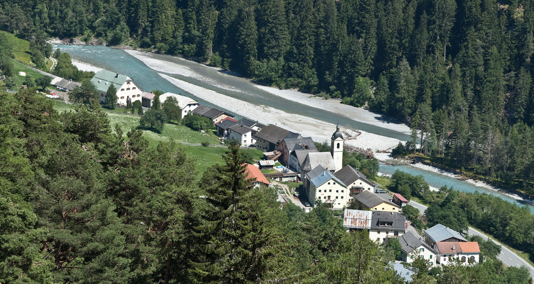 Schwarz- und Grünsee am Dreiländereck Schwarz- und Grünsee am Dreiländereck
