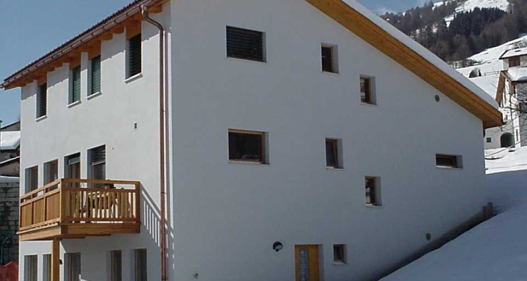 Chasa Mundin im Winter