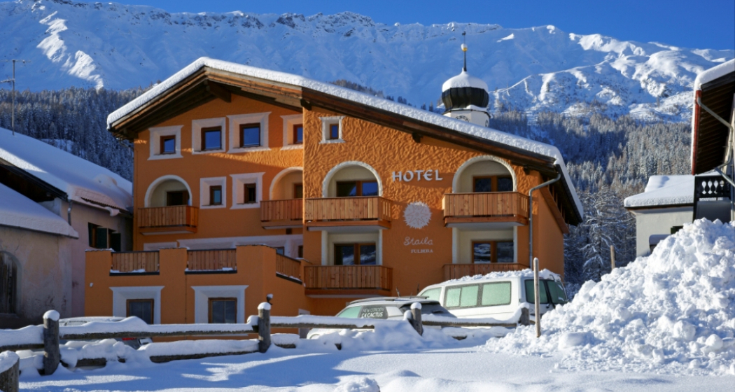 Aussenbild Winter, Hotel Landgasthof Staila, Fuldera