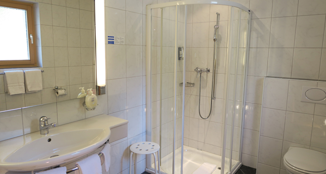 Doppelzimmer Gross Doppelzimmer Gross