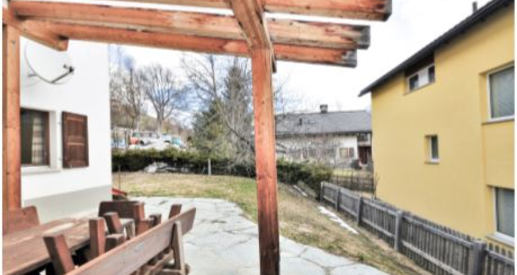Gedeckter Sitzplatz Gedeckter Sitzplatz