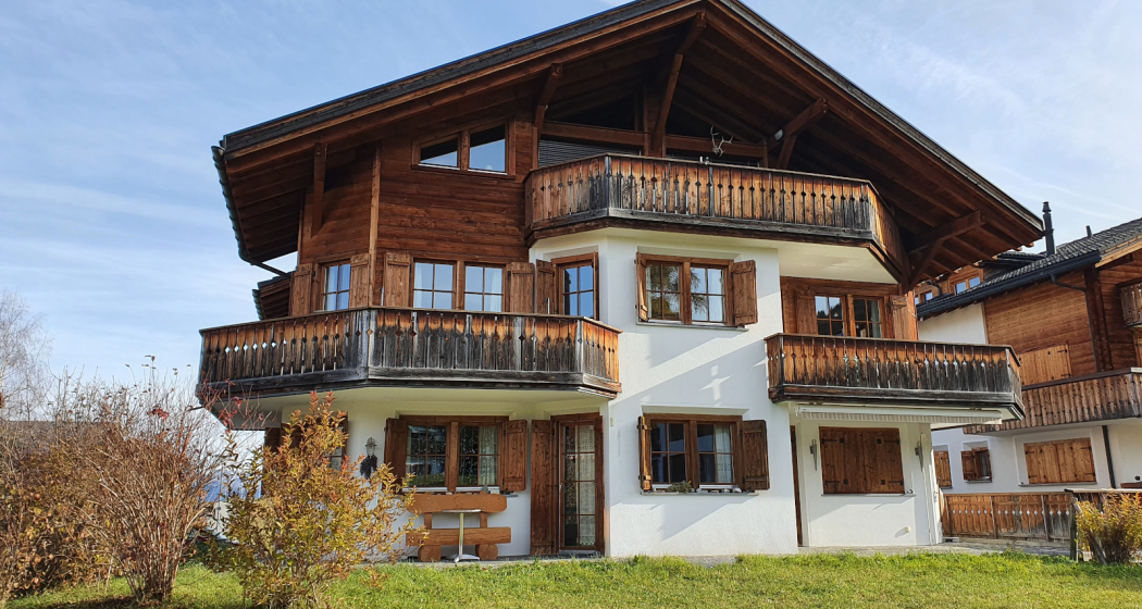 Ferienwohnung üsser Miraniga, Obersaxen-Miraniga - Ansicht Sommer Ferienwohnung üsser Miraniga, Obersaxen-Miraniga - Ansicht Sommer