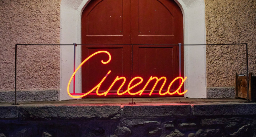 Cinema Staziun Lavin - MIROIRS Nr. 3 (gdl_828683517_image) Cinema Staziun Lavin - MIROIRS Nr. 3 (gdl_828683517_image)