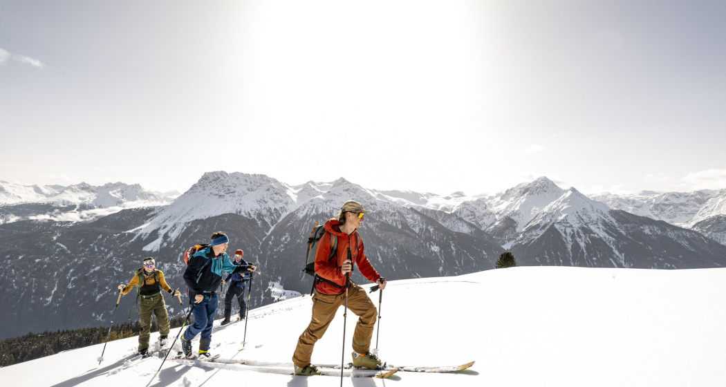 Skitouren für Anfänger*innen und Fortgeschrittene (gdl_833519807_image) Skitouren für Anfänger*innen und Fortgeschrittene (gdl_833519807_image)