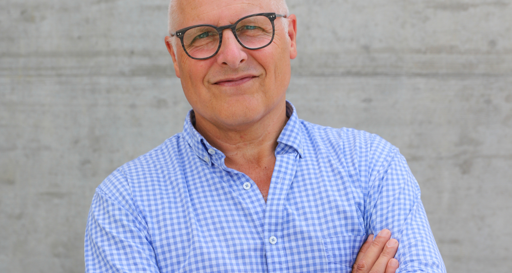 Lesung mit Steven Schneider (gdl_890717678_image) Lesung mit Steven Schneider (gdl_890717678_image)