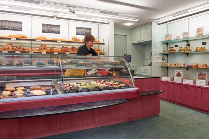 Furino furners pastiziers SA Pastizaria Cantieni (oua_24485080_image) Furino furners pastiziers SA Pastizaria Cantieni (oua_24485080_image)