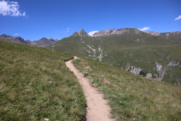 Sentiago Loop: Motta Naluns – Sent – Sur En – Scuol (oua_51876423_image)