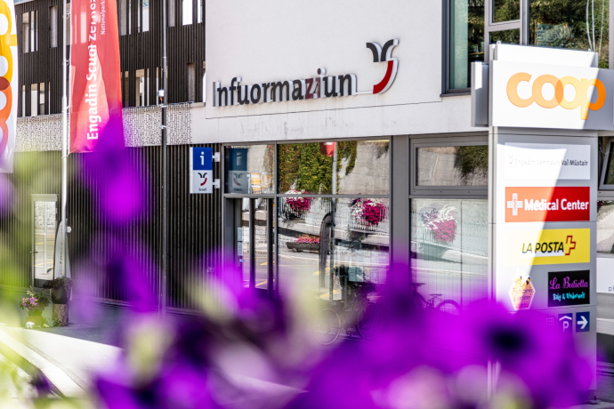 Gäste-Information Scuol aussen