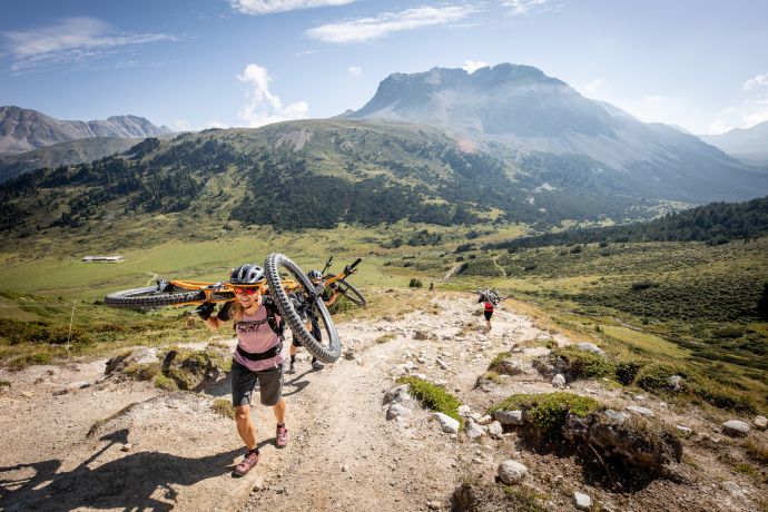 Ascent to Fuorcla Funtana da S-charl