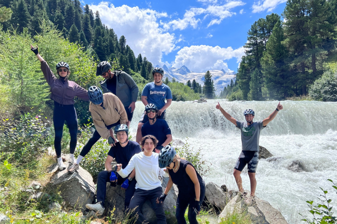 (e)Bikes – The Alpine Experience (oua_91774841_image)