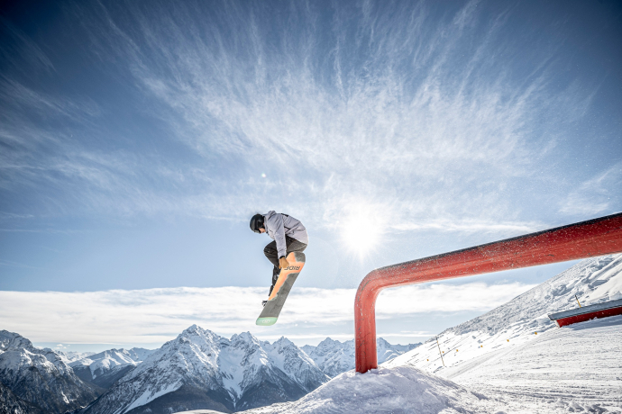 École de snowboard Element Swiss (oua_94504778_image)