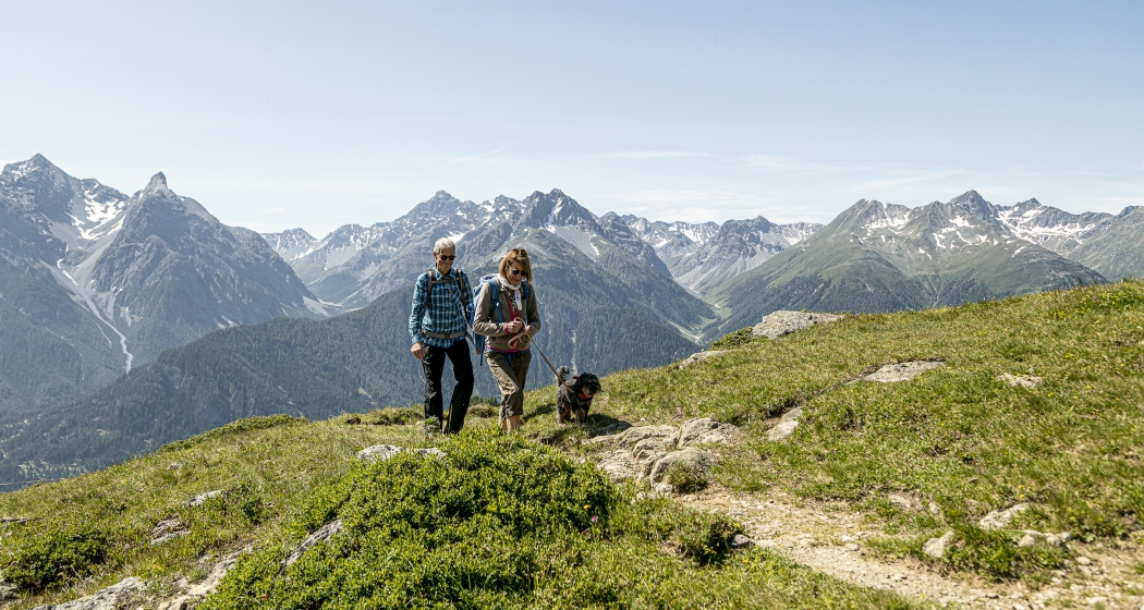 Am dritten und vierten Tag führt die Via Engiadina durchs Wandergebiet Motta Naluns. Am dritten und vierten Tag führt die Via Engiadina durchs Wandergebiet Motta Naluns.