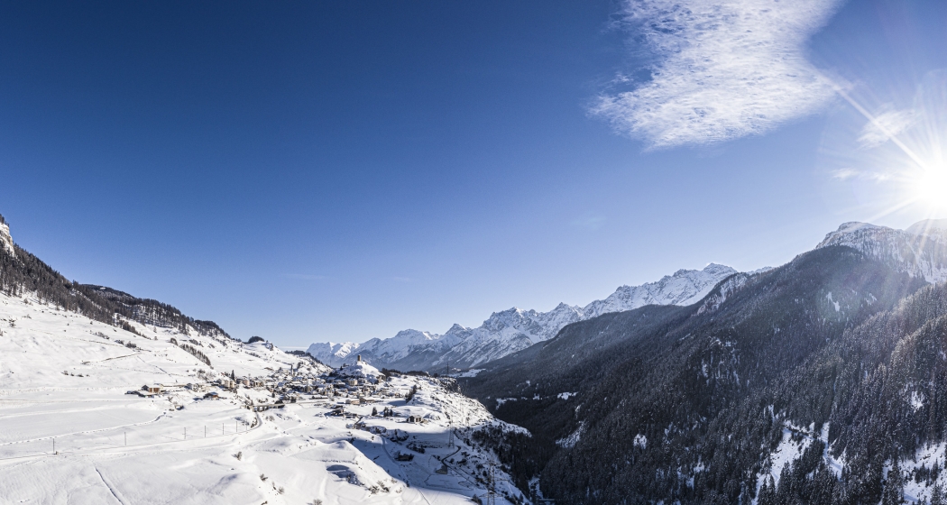 Winterpanorama Ardez Winterpanorama Ardez