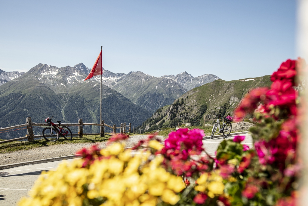 Ausblick von der Alp Laret, oberhalb von Ftan im Engadin