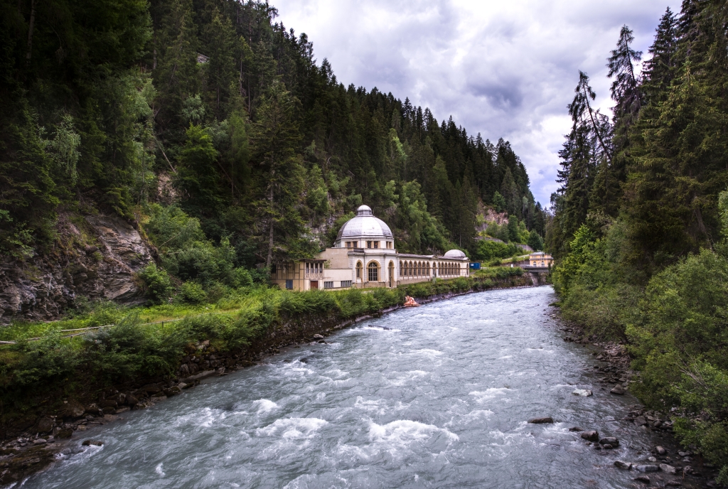 Die Trinkhalle Büvetta Tarasp – das Haus des Wassers in Nairs im Unterengadin © Andrej Lehmann