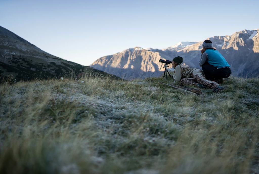 Auf Jagd im Unterengadin mit Familie Riatsch. Bild: Dominik Täuber.