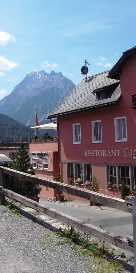 Hotel Traube in Scuol im Unterengadin Hotel Traube in Scuol im Unterengadin