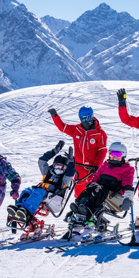 Barrierefreier Skispass auf Motta Naluns in Scuol. Barrierefreier Skispass auf Motta Naluns in Scuol.