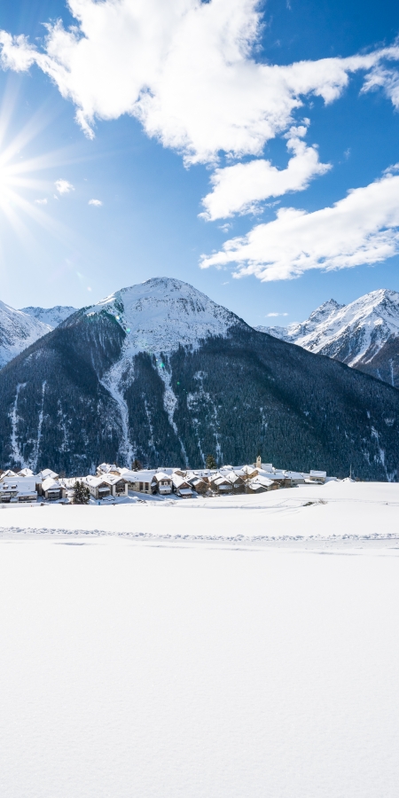 Winterwandern Guarda © Dominik Täuber Winterwandern Guarda