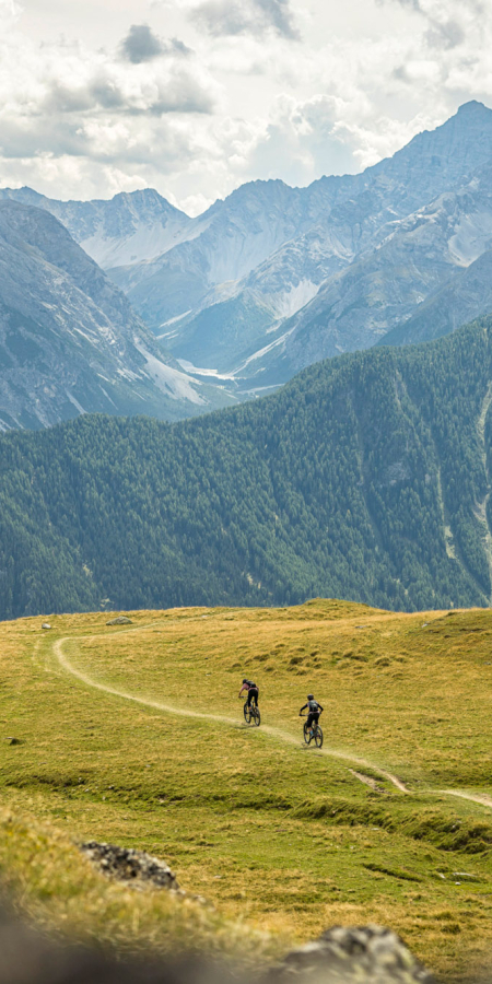 Tour zum Piz Clünas in Scuol