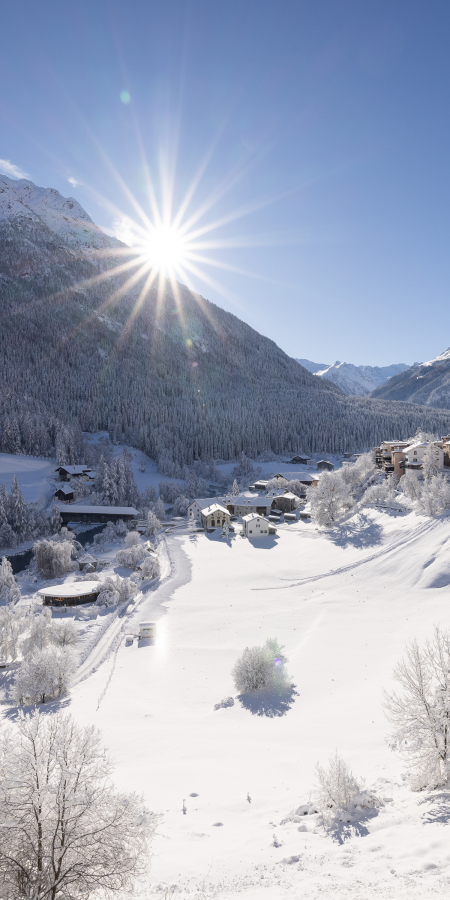 Lavin im Engadin.