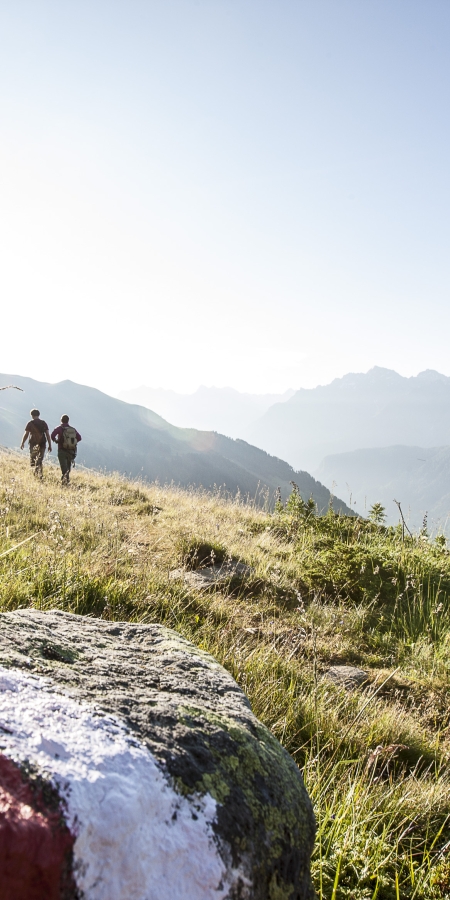Wanderin im Engadin auf der Via Engiadina. Wanderin im Engadin auf der Via Engiadina.