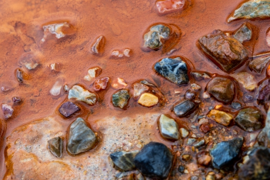Chalzina Sura-Quelle – Mineralwasserwege Scuol
