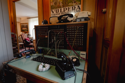 Ehemalige Telefonanlage vom Waldhaus Vulpera. Foto: Michelle Zbinden Ehemalige Telefonanlage vom Waldhaus Vulpera.