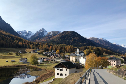 Lai da Tarasp mit Blick auf Fontana Lai da Tarasp