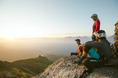 Piz Clünas - Sonnenaufgang über dem Engadin Piz Clünas - Sonnenaufgang über dem Engadin