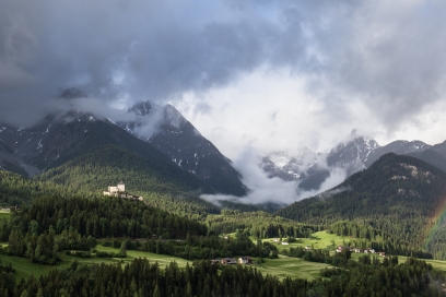 Tarasp im Unterengadin Tarasp im Unterengadin